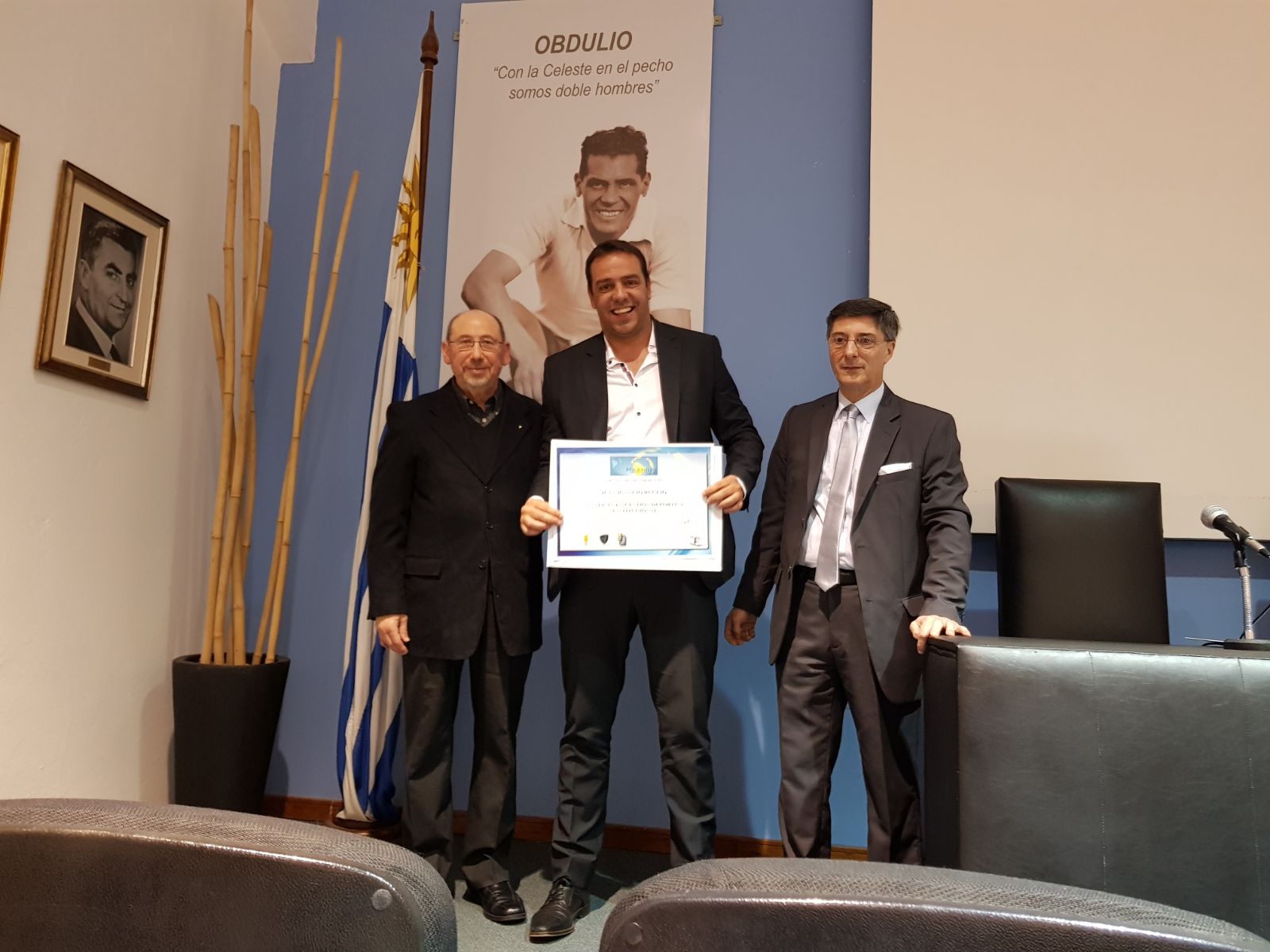 255c9d0c-fa56-48e0-8a9d-b448c6b64add